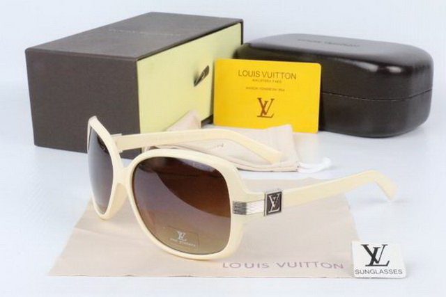 Iv Boutique Sunglasses 069